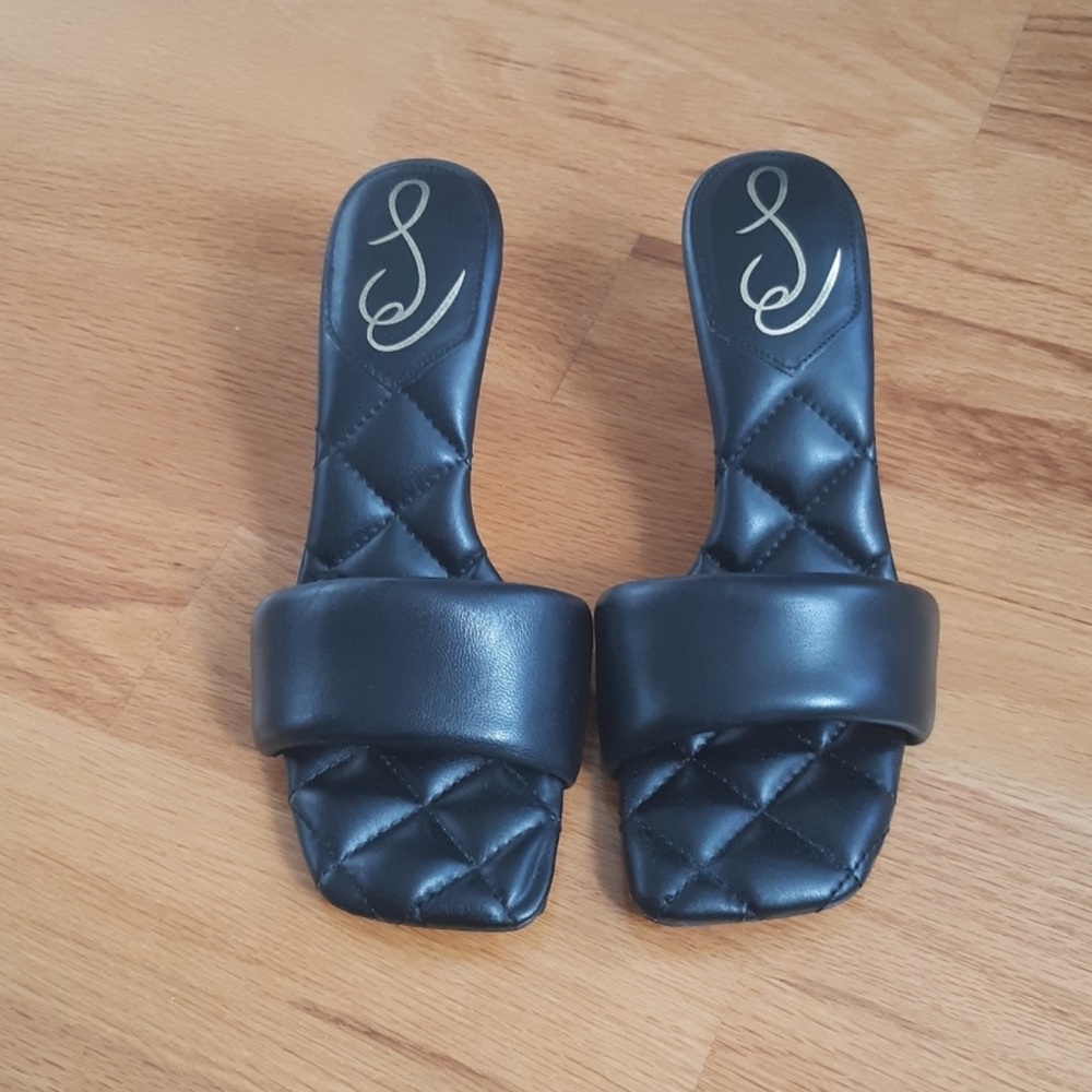 Sandal